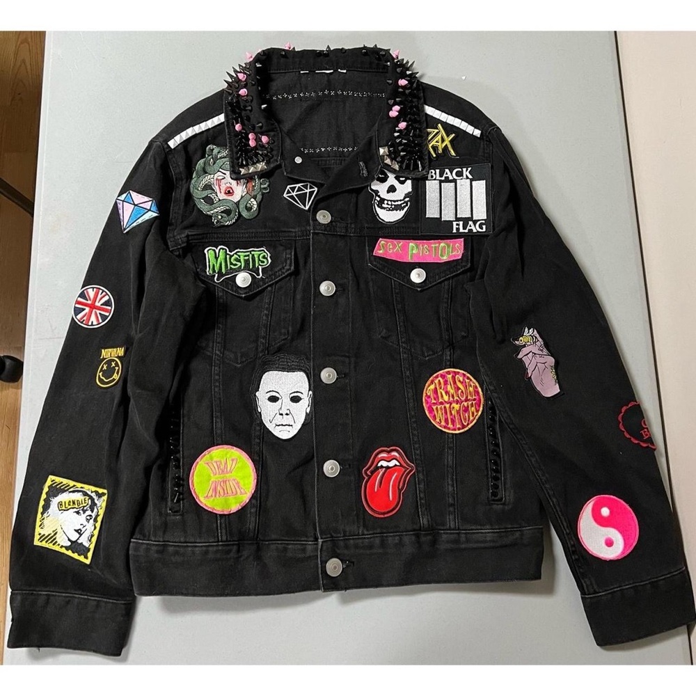 Black ‘Minor Threat: Out Of Step’ Punk Band Patches Jean Jacket Coat Size 8 🔪⛓